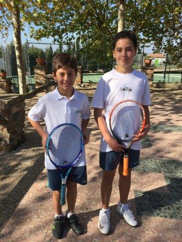 Campeón benjamín masculino y semifinalista infantil